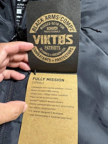 Viktos Alpha Dawn Insulated Jacket Mens S Black Hooded Tactical Packable NWT NEW image 4