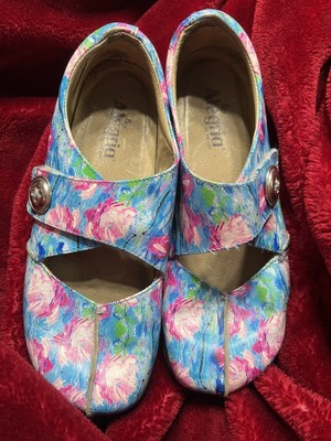 alegria shoes size 40