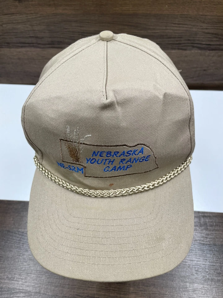 Gorra de colección Nebraska Range Camp para jóvenes con espalda a presión beige tostado marrón Foto 2 de 4