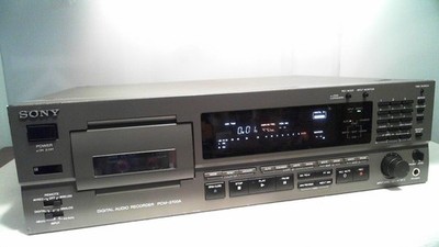 SONY PCM 2700A Illuminated bay  DAT PLAYER RECORDER. LOW HOUR Working SEE VIDEO