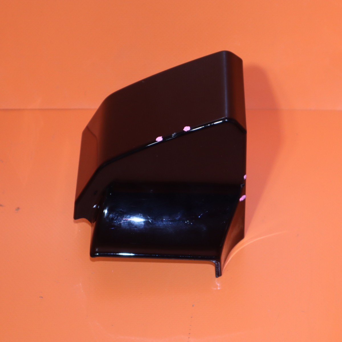 Rolls-Royce Cullinan 2025-2026 Rear Right Rocker panel trim P/N 51777452194