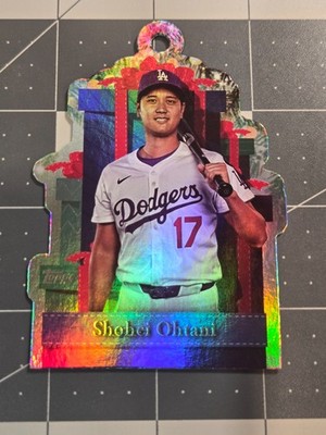 2025 Topps Holiday - Present Die-Cut Ornaments Shohei Ohtani #PO-10