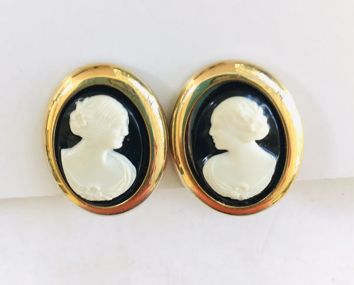 Vintage Whiting Davis Cameo Earrings, on Sale, Glowing Topaz Lady Cameo  Clip on Earrings, Left Right Facing, Gold Clips - Etsy | Clip on earrings, Cameo  earrings, Cameo jewelry