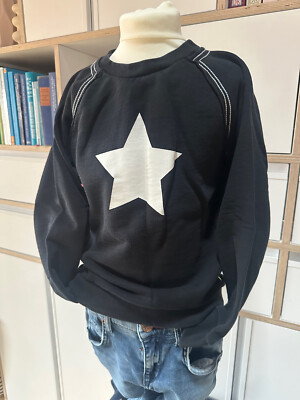 molo   Sweater Jungen STERN Kinderpullover Scandi mode schwarz Gr. 122 128