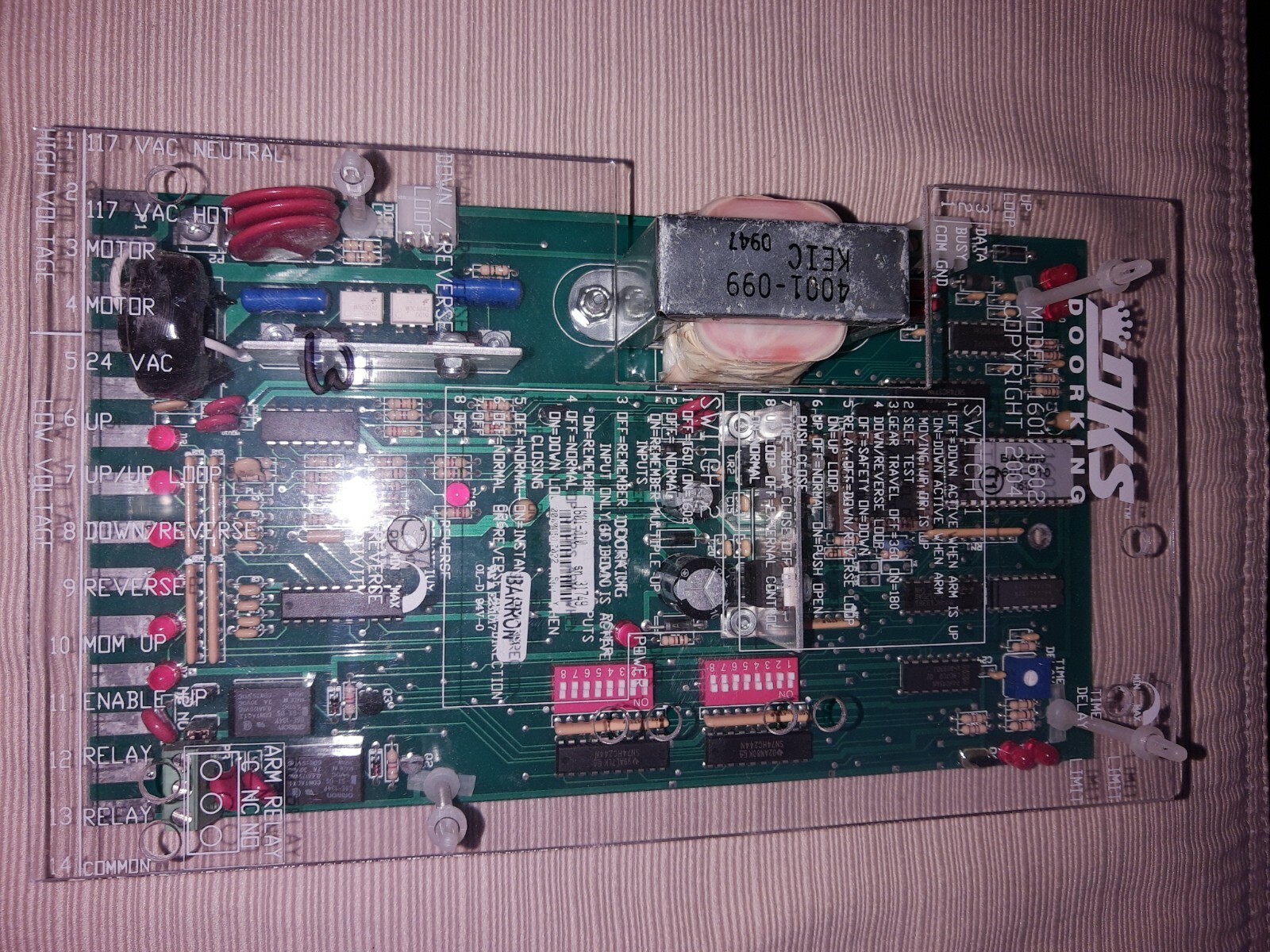 Picture 1 of 8