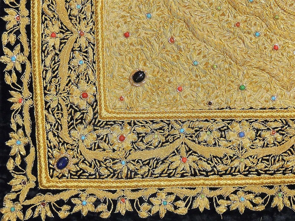 Joya de Oro Decoración de Pared Zardozi Piedras Semipreciosas Regalo India 36x24" Envío Gratis Foto 4 de 4