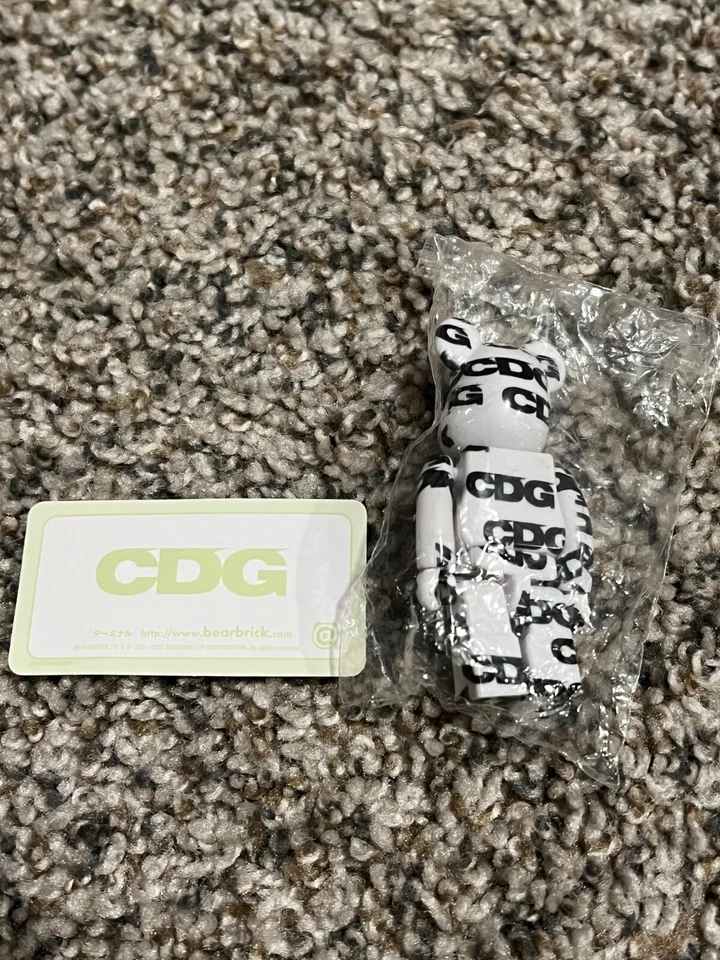 Medicom Bearbrick Be@rbrick Serie 44 CDG Secreto Raro - Sellado con Tarjeta Foto 2 de 2