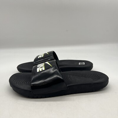 Nike Boy's Kawa V Slide Sandals GS/PS, Size 4Y, DD3242-001