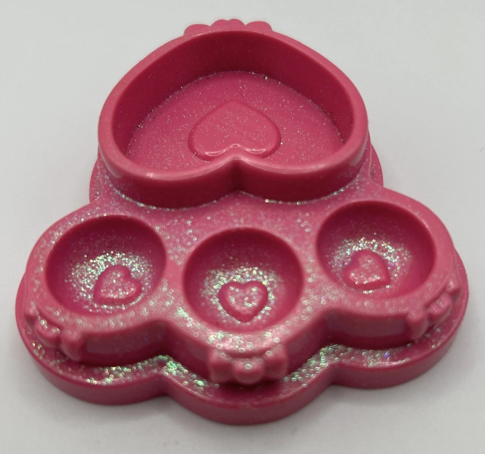 Mattel LUV Me Taffy Puppy Dish Dog 2007 Replacement Barbie Pink Sparkly Toy - Image 2 of 3
