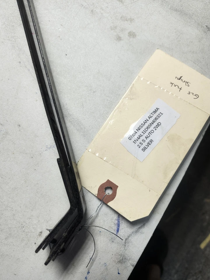 Ремни для бензобака 2002-2006 Nissan Quest, Maxima, Altima - Изображение 2 из 4