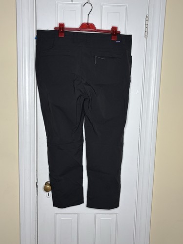 Pantaloni Patagonia Quandary eccellenti $99 - corti Midnight neri uomo 40 x 30 - Foto 2 di 4