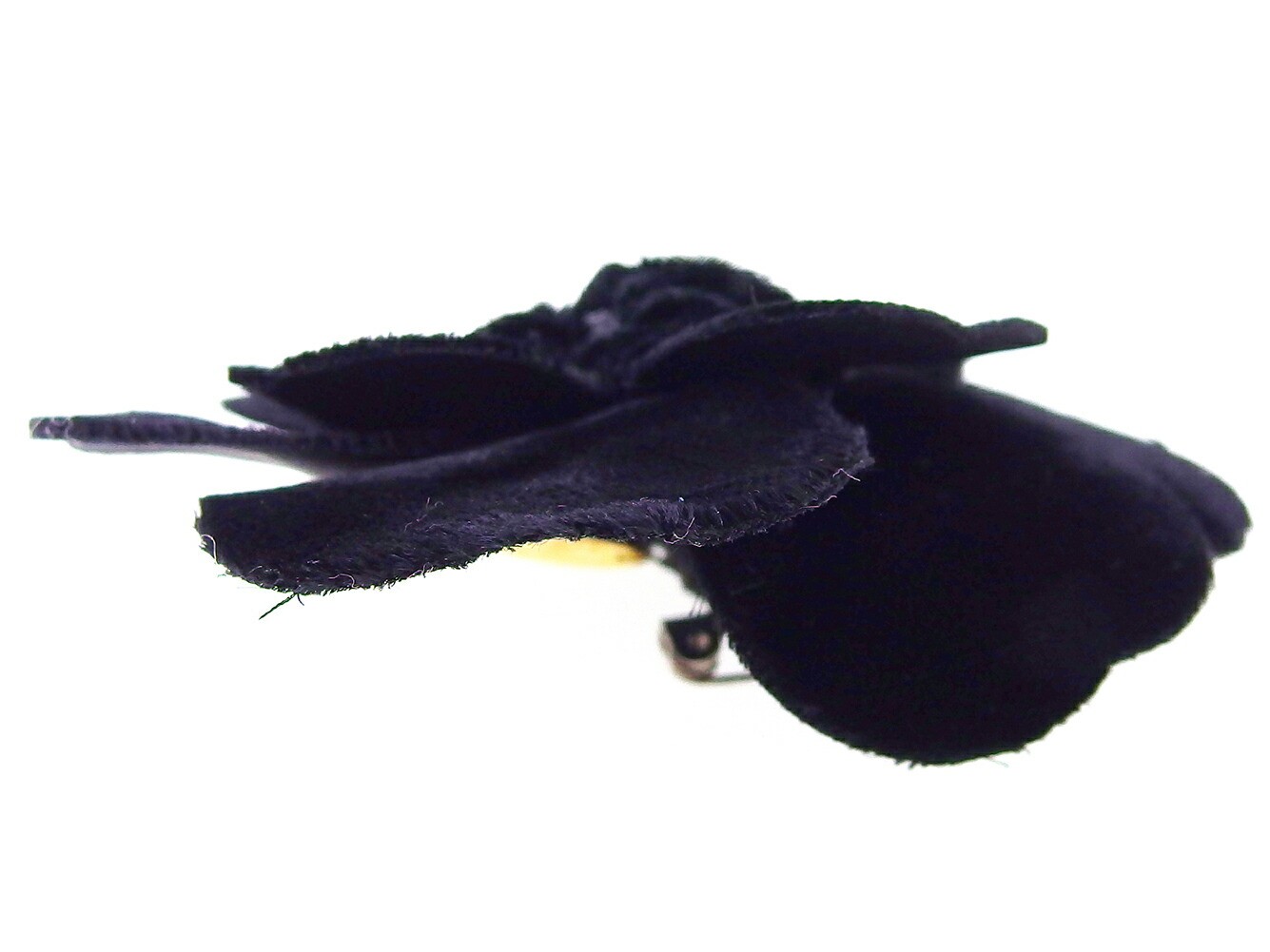 CHANEL Authentic Black Brooch for Women Pre-Owned Luxury