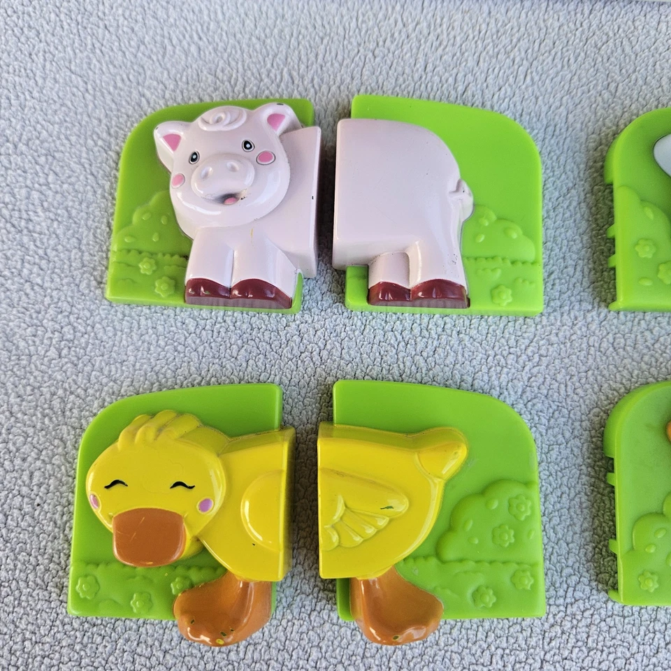 LeapFrog Fridge Farm Magnetic Matching Animal Barn Set COMPLETE Tested Works  - Image 2 of 4