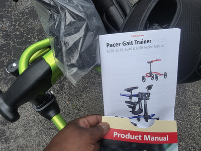 Rifton Pacer Gait Trainer Adjustable Height Collapsible 4-Wheel Green K620-K650