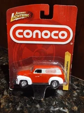 JOHNNY LIGHTNING 1950 CHEVY PANEL DELIVERY, CONOCO, RED & WHITE, 1:64, NIB