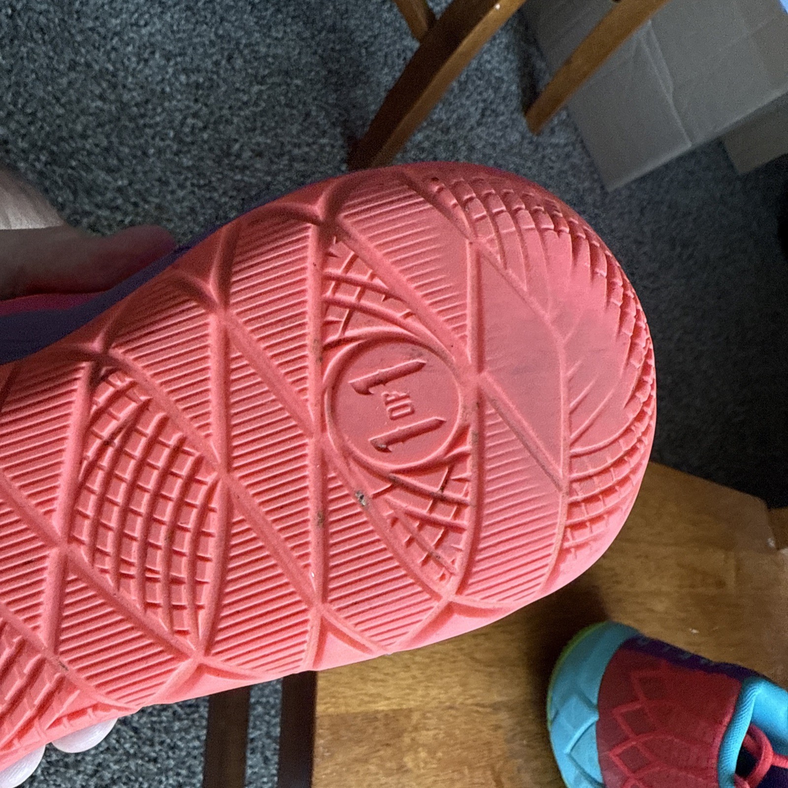 Picture 10 of 24