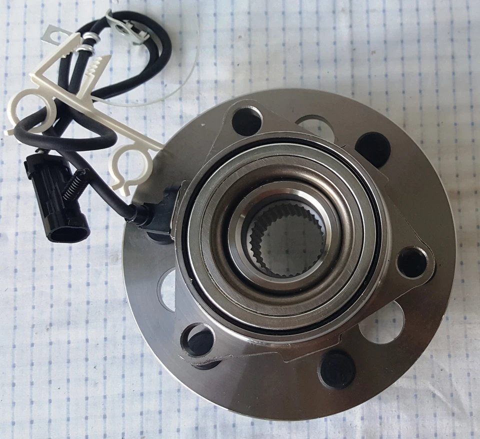 Front Wheel Bearing Hub for 95-99 Chevy GMC K1500 Suburban Yukon 6-Lug 4x4 - Image 2 of 4