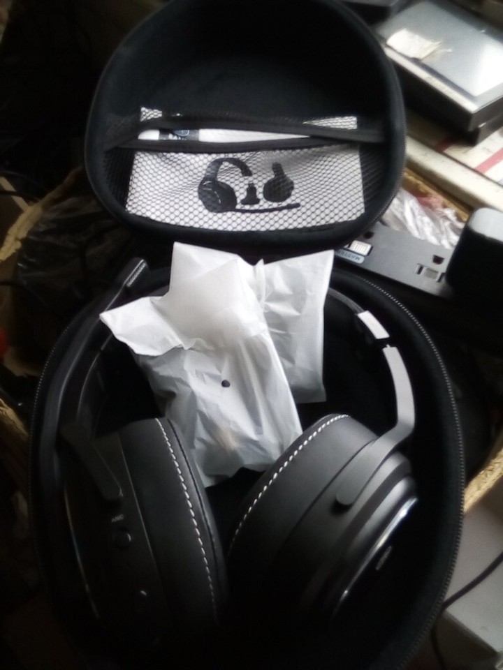 Rand McNally ClearDryve 220 Wireless Headset blacklooksnew