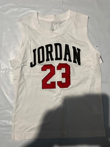 Jordan #23 Youth White Tee Shirt Size 7