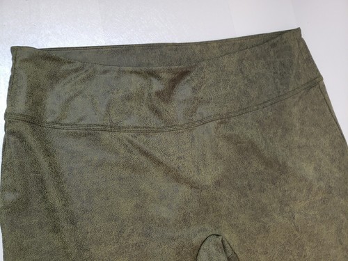 Sz 2XP Women’s Green Leggings, All Worthy Capri Pants New - Picture 3 of 8
