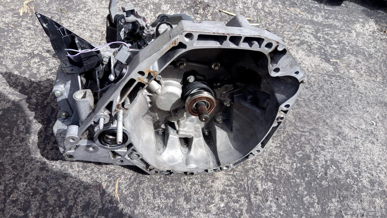 CAMBIO RENAULT CLIO 1.5 DCI CODICE JR5 306 ANNO 2014 TIPO MOTORE K9K677