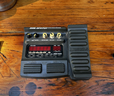 Zoom Gfx-707 Guitar effects Processor