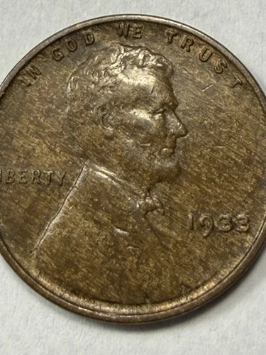 ** 1933 XF+  'WOODY'  LINCOLN CENT-  MINT LAMINATION ERROR-   PRICED TO SELL🔥**