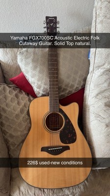 Yamaha FGX700SC Acoustic Electric Folk Cutaway Guitar. Solid Top