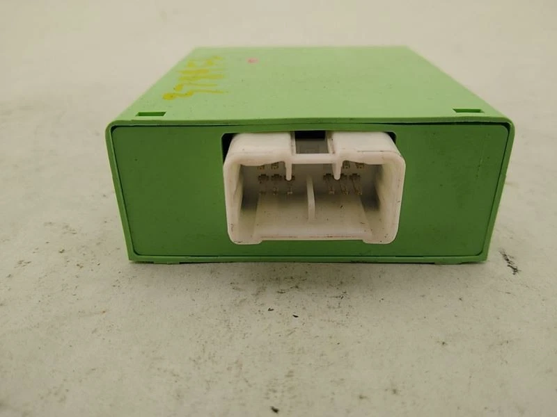 Lexus IS300 Sedan Running Lights Relay Module Fits 2001 2002 2003 2004 2005 - Image 3 of 4