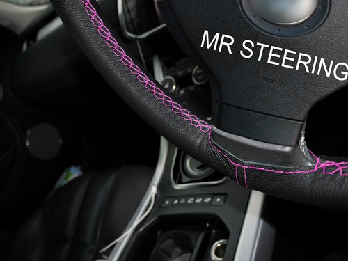 FOR MAZDA 323 1998-2003 TRUE LEATHER STEERING WHEEL COVER HOT PINK DOUBLE STITCH - Picture 4 of 4
