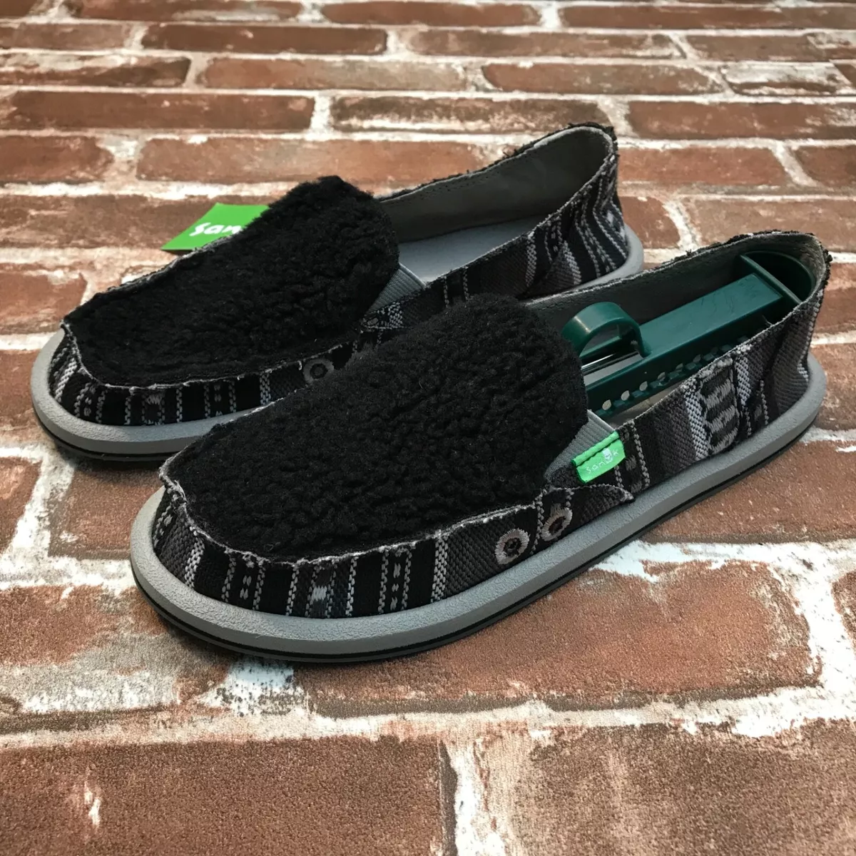 New* Sanuk Donna Sherpa Blanket Black Grey Slip On Shoes Women's Size 7 or  9