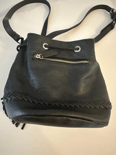 Forever 21 Drawstring Crossbody Bucket Bag - Picture 2 of 6
