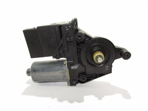 VW PASSAT 3BG B5+ Fensterheber motor hinten links rear left WINDOW lifter
