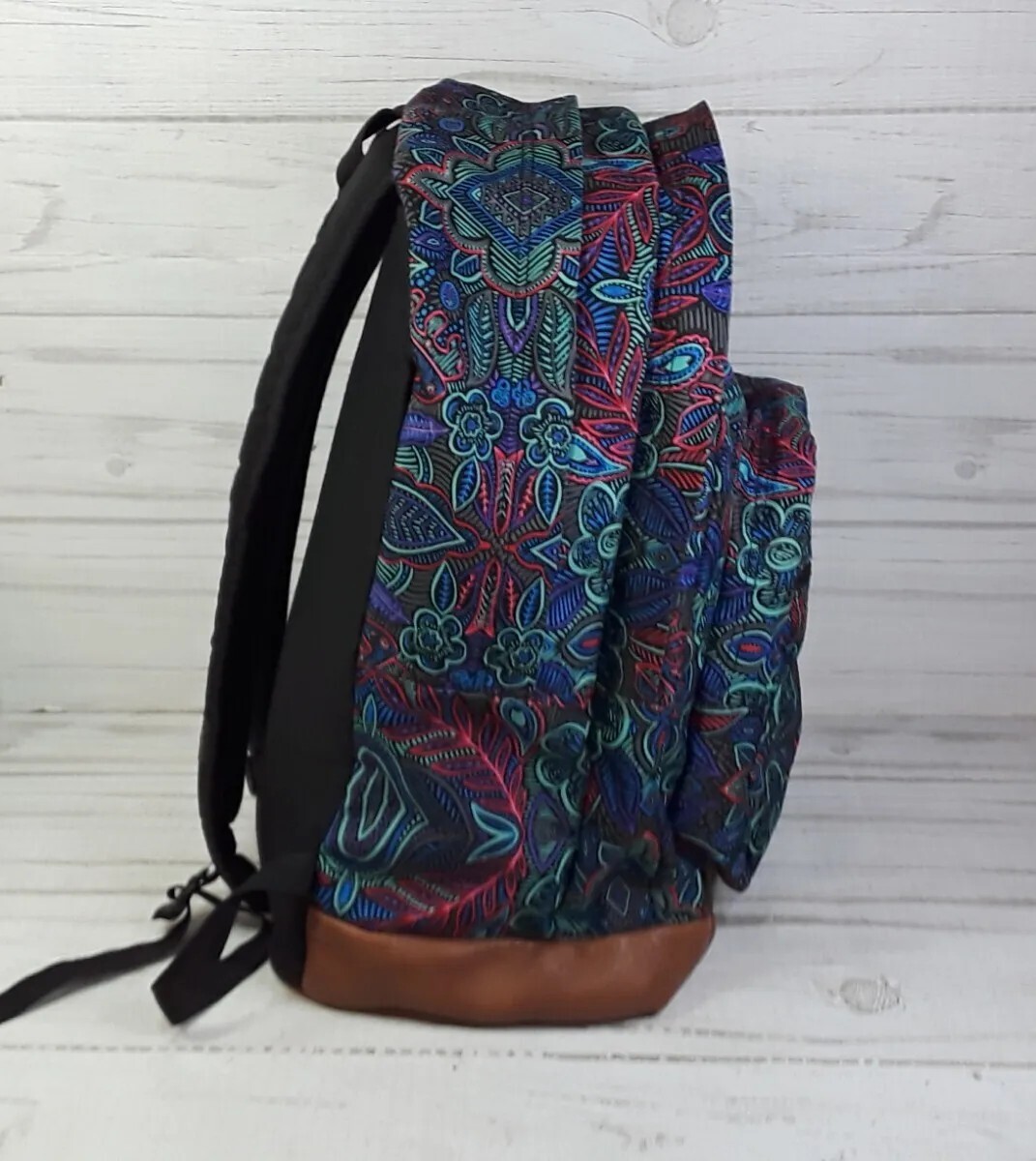 Trans by JanSport Super Cool Peacock Garden Multicolor  display picture 3