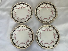 Set Of 4 Antique 8.25” Crown Staffordshire Rose Garlands With Cobalt & Gold Rim
