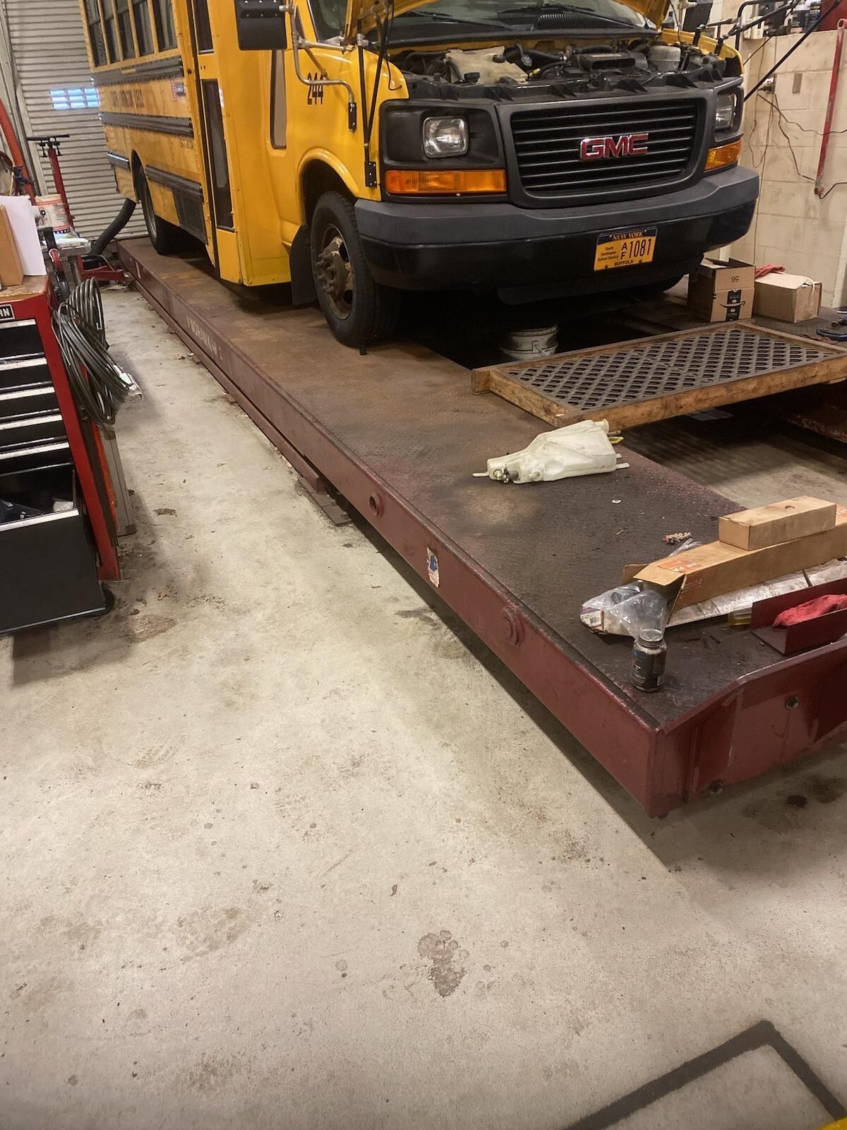 Mohawk Parallelogram Heavy Duty Semi Truck Lift 3628S 36,000lbs