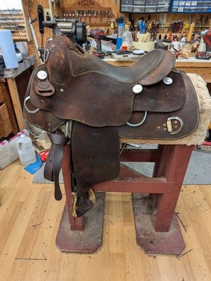used Billy Royal training saddle
