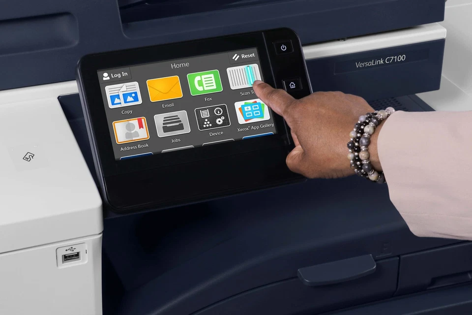 Xerox VersaLink C7120D Colour MultiFunction Printer - Desktop Single tray versio - Image 4 of 4