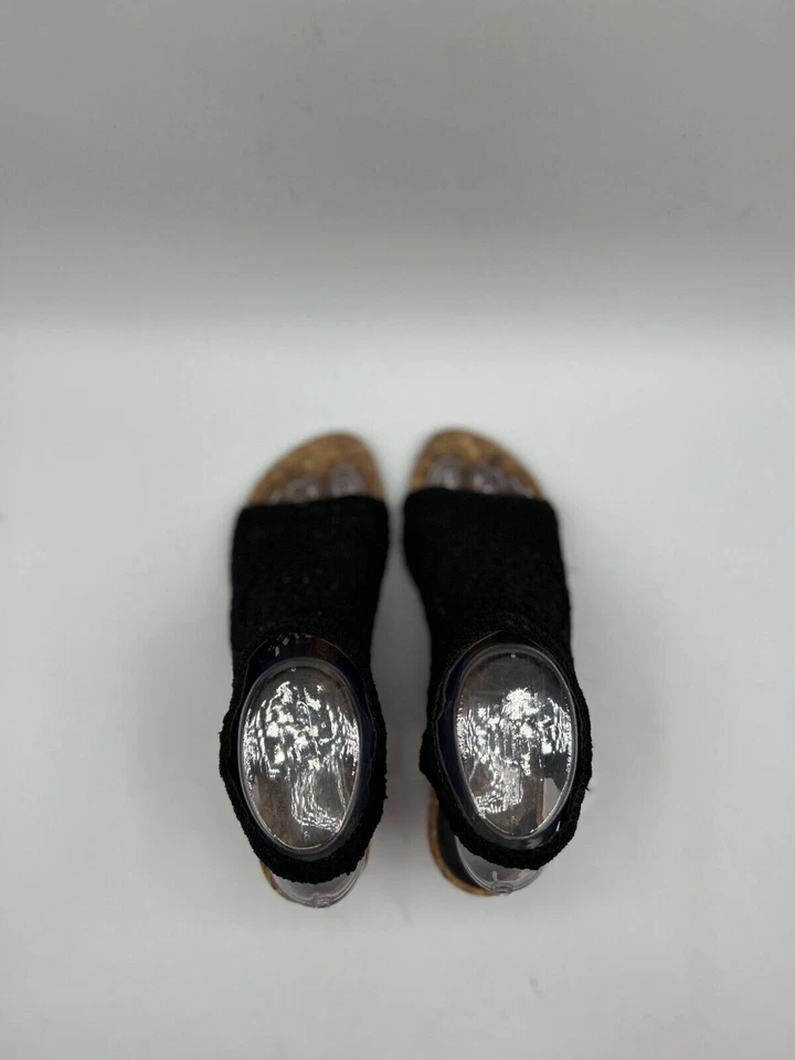 Sandália anabela feminina Nina Nevaeh tamanho 7.5 preta de malha elástica aberta slip-on - Imagem 4 de 4