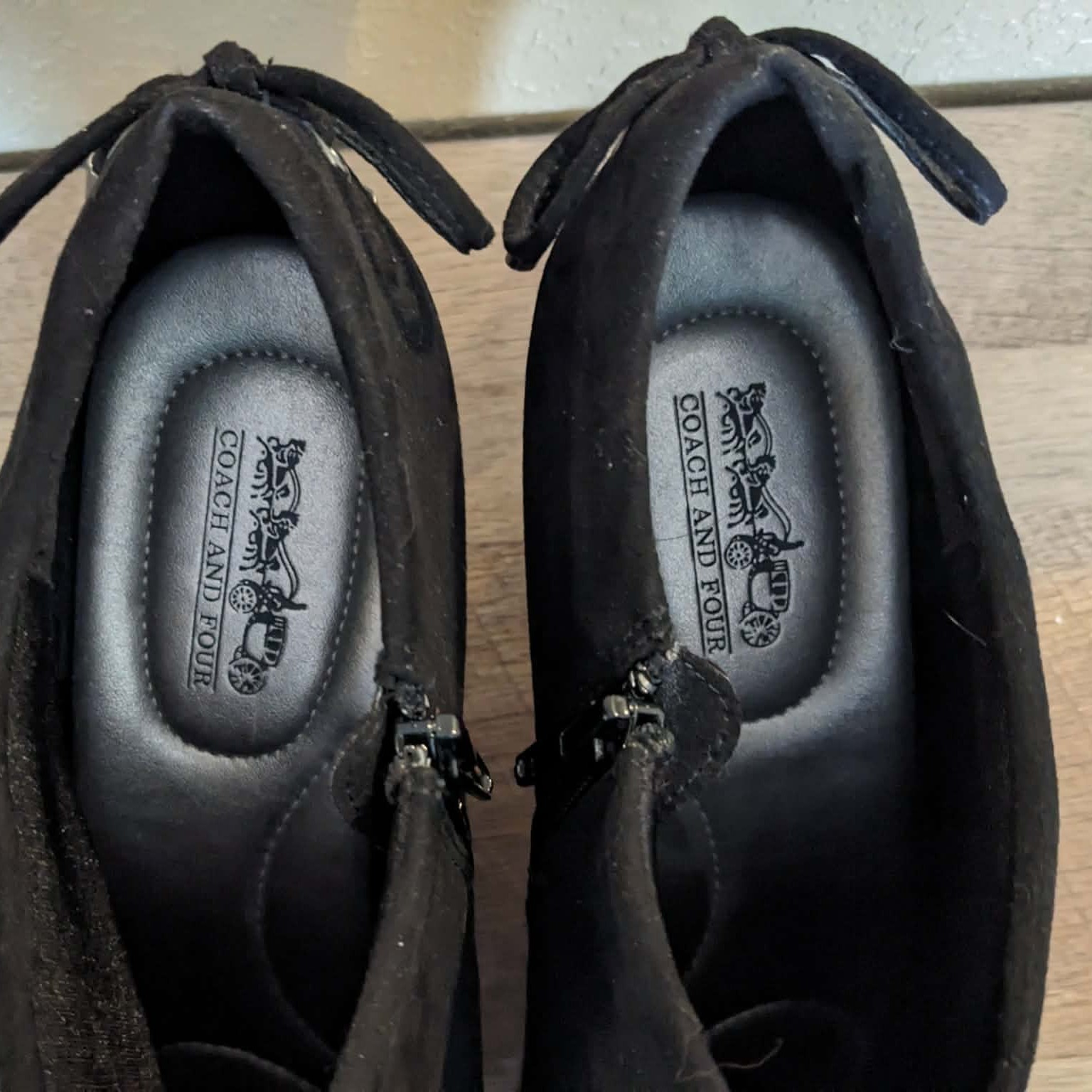 Coach and Four Black Suede Booties 9.5 Side Zip Bows - 3 inch heels - VGUC  thumbnail 2