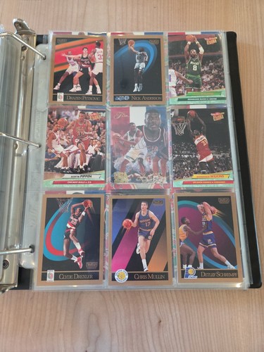 HUGE SPORTS CARD Bulk BASKETBALL LOT In Sleeved binder! Hockey Baseball - Picture 5 of 22