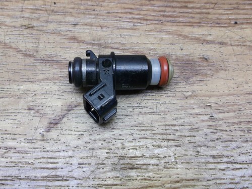 Triumph Speed Triple 1050 8-10 515NJ Einspritzdüse Einspritzventil  Injektor