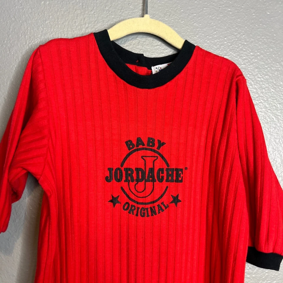 Mameluco Acanalado Jordache Vintage Talla 24 Meses Niño Niña Rojo Azul Marino Foto 3 de 4