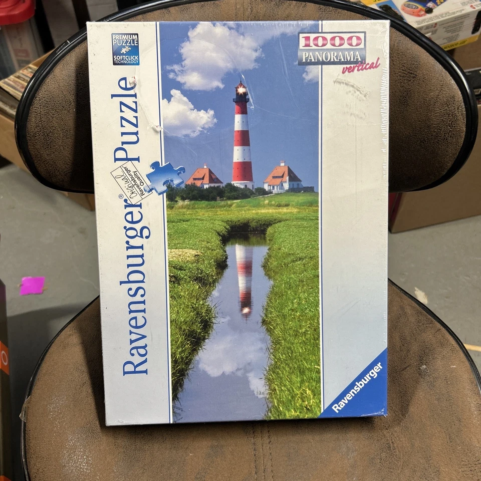 RAVENSBURGER PUZZLE.  Lighthouse Panorama  1000 PCS. ITEM NR.15 093 9 Yr2011 - Image 2 of 4