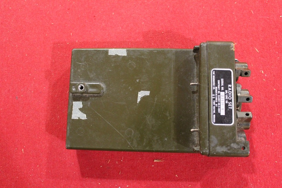 MILITARY SURPLUS AN/URC 68 RADIO SET MICROPHONE FM UHF ANTENNA PRC ...