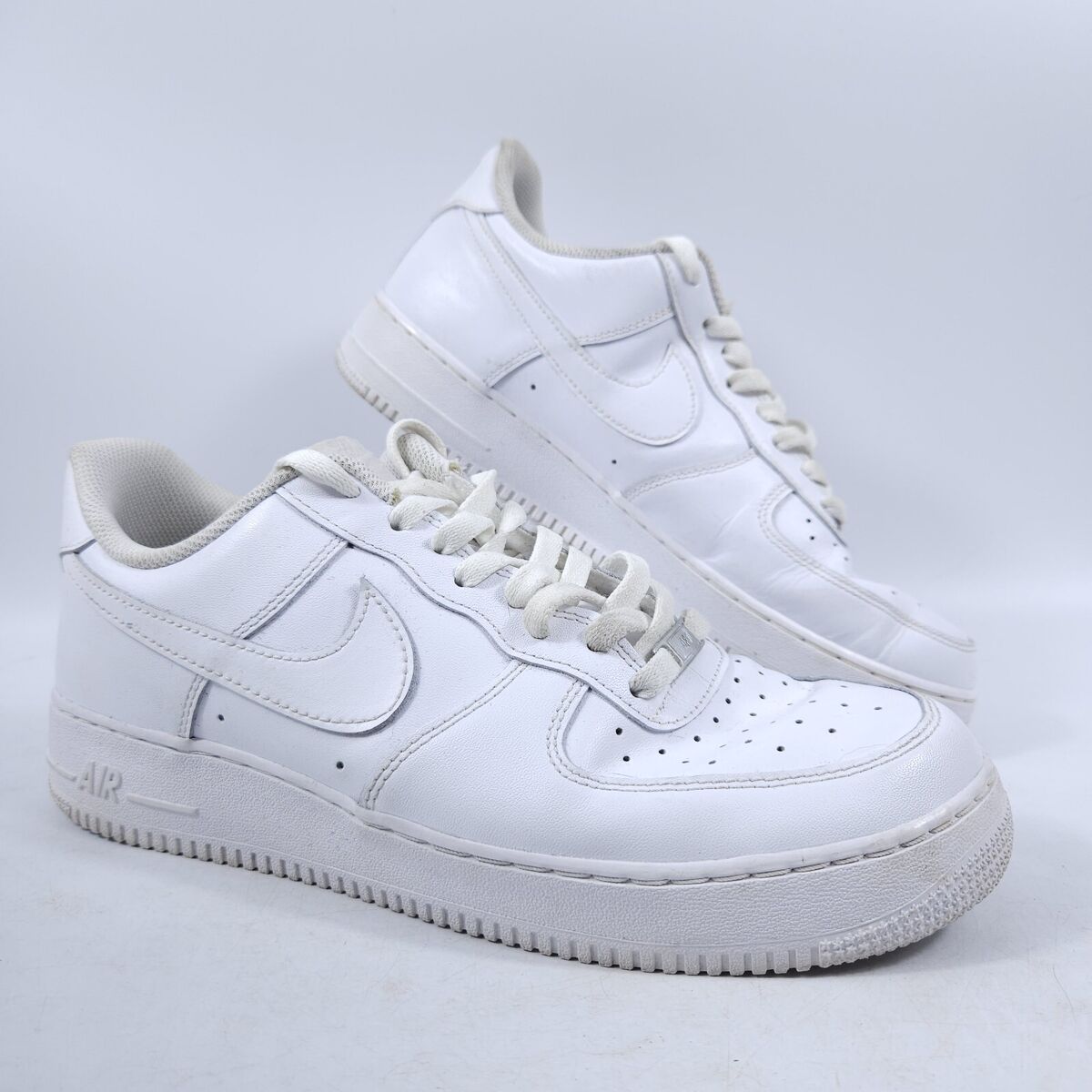 ★関税込★NIKE★Nike AIR FORCE 1 '07 LOW WHITE★23.5-31cm★ Nike Air Force 1 '07 Low Mens Size 11 White Athletic Shoes