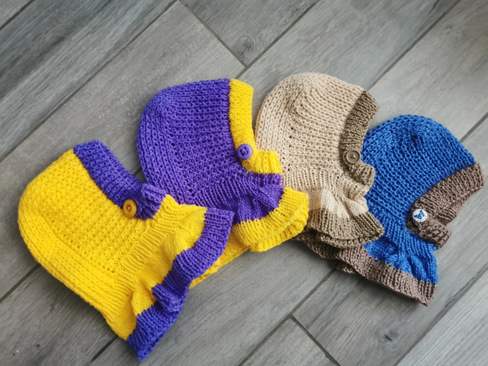 Hand Knitted Acrylic Baby Hood 12 Months