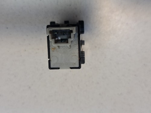 ⭐⭐⭐ORIGINAL 2018 SUBARU HILL ASSISTANCE SWITCH CONTROL PA66-GF33 - Picture 4 of 5