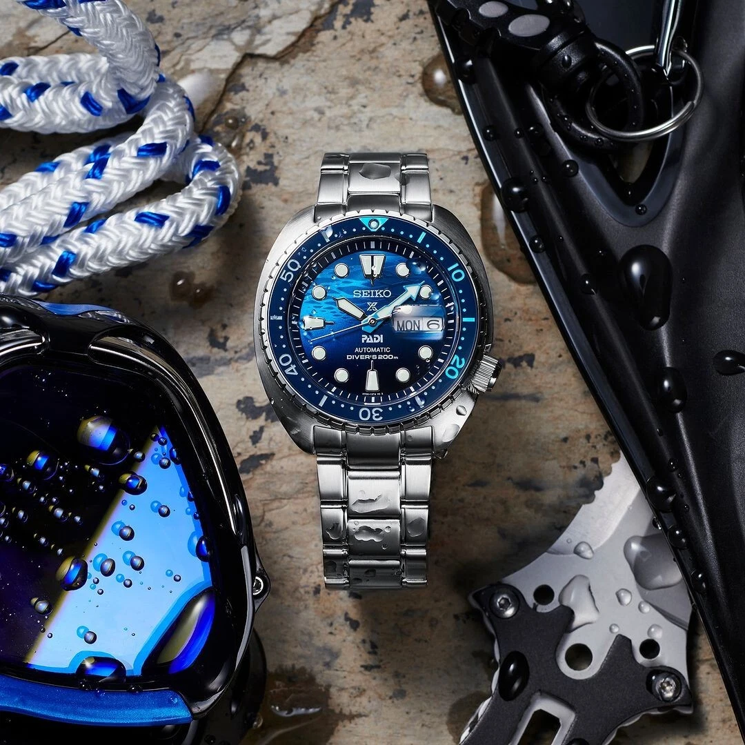 Seiko Prospex PADI Special Edition Solar Analog-Digital Diver Chronogr –  Topper Fine Jewelers