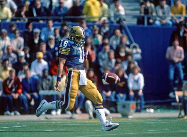 Punter Chris Jelic University of Pittsburgh Panthers punts against- Old Photo